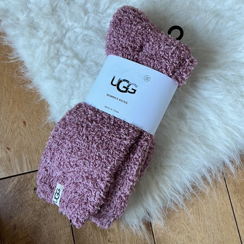NWT Ugg Cozy Socks